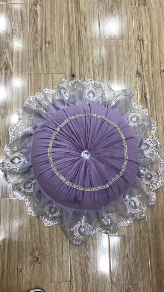 Lace Ingot Cushion Throw Pillow Cushion Application Scenario