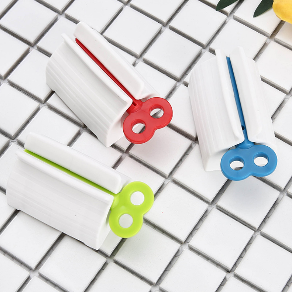 Wholesale of manual toothpaste extruders, household toothpaste squeezing clamps, bathroom products and facial cleanser extruders Specification image