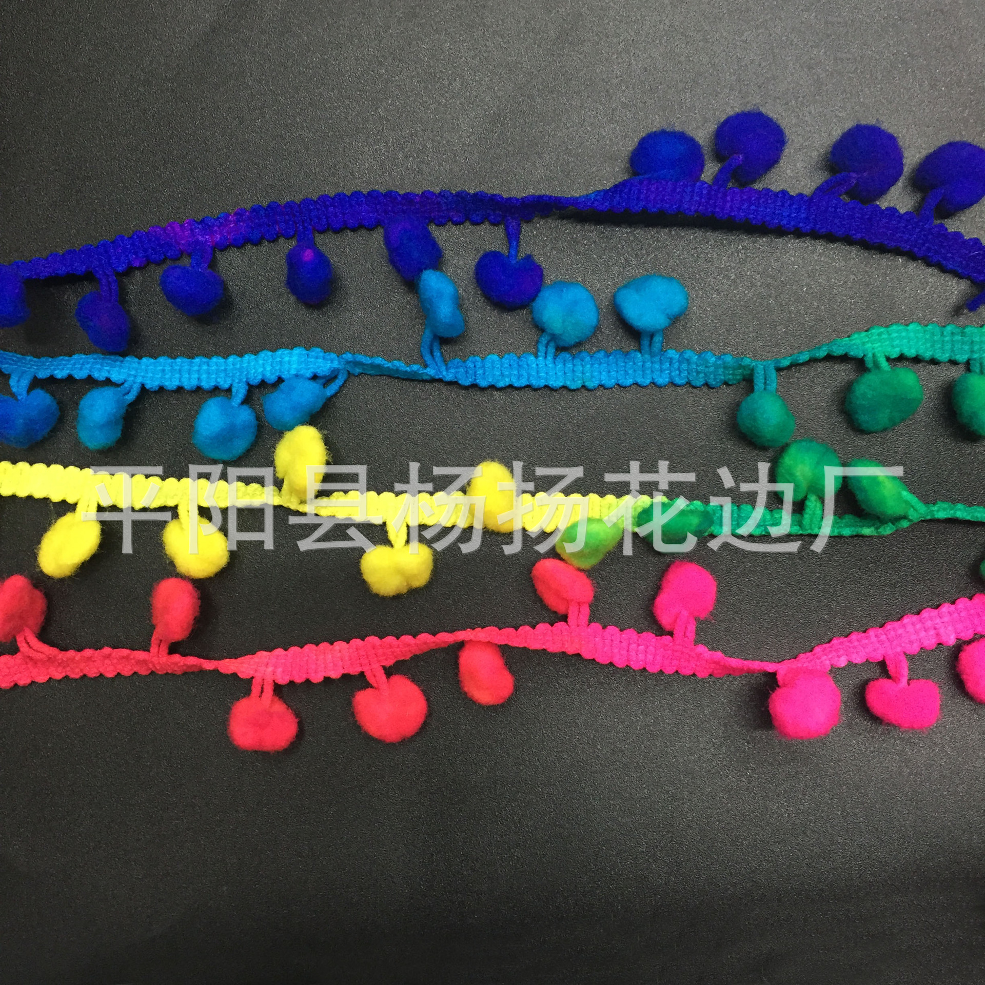 Factory direct sales and wholesale of segment-dyed seven-color gradient wool lace scarf accessories, 1cm. Welcome to order Application Scenario