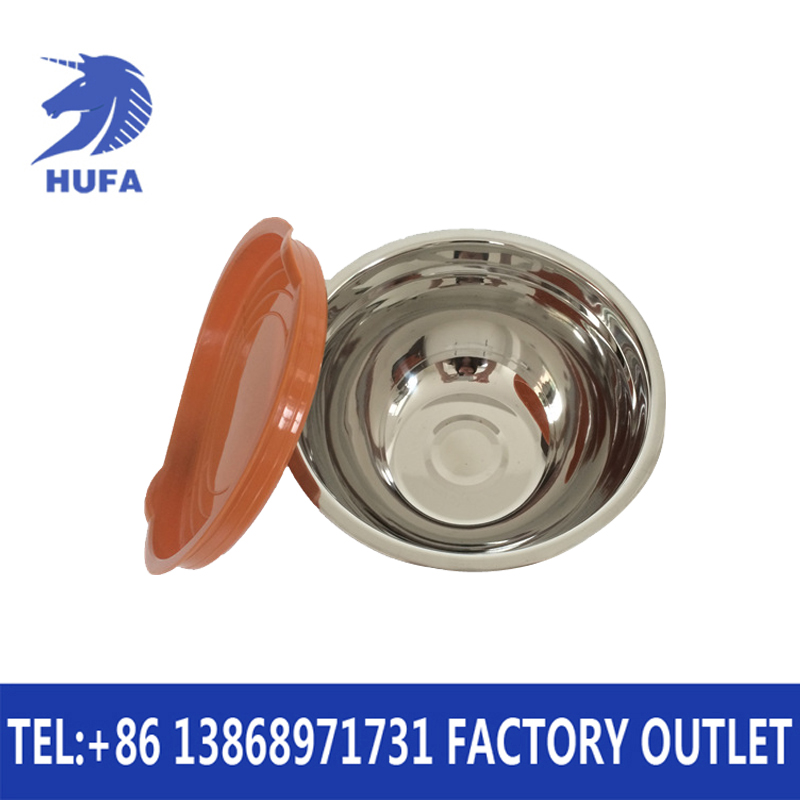 Covered silicone stainless steel egg beater basin, salad basin, salad basin/baking tool set, stainless steel basin, kitchenware, kitchen tools, colored silicone bottom salad basin and washbasin, water basin. details Picture