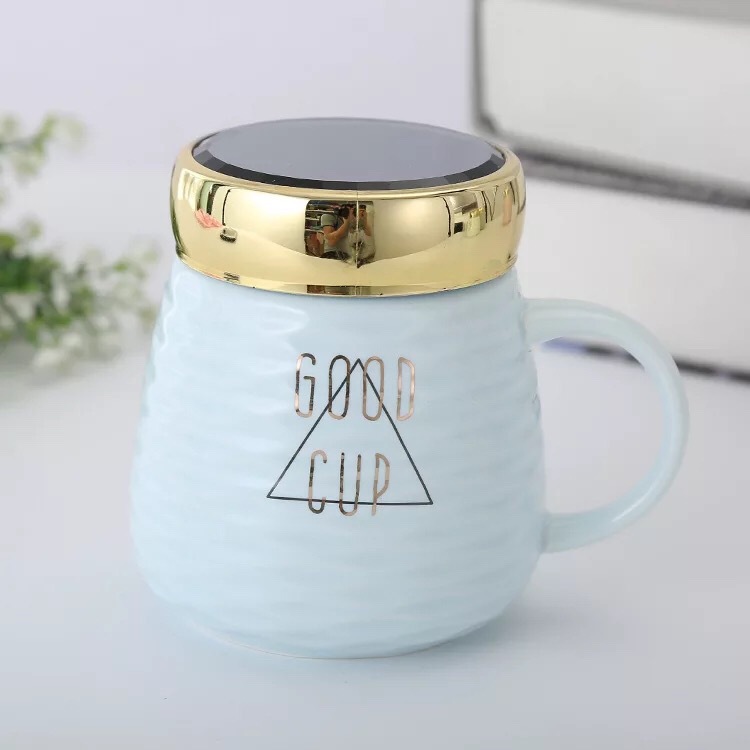 New creative Korean-style ceramic cups, fresh and light embossed mugs, simple couple mirror cups, large-capacity water cups