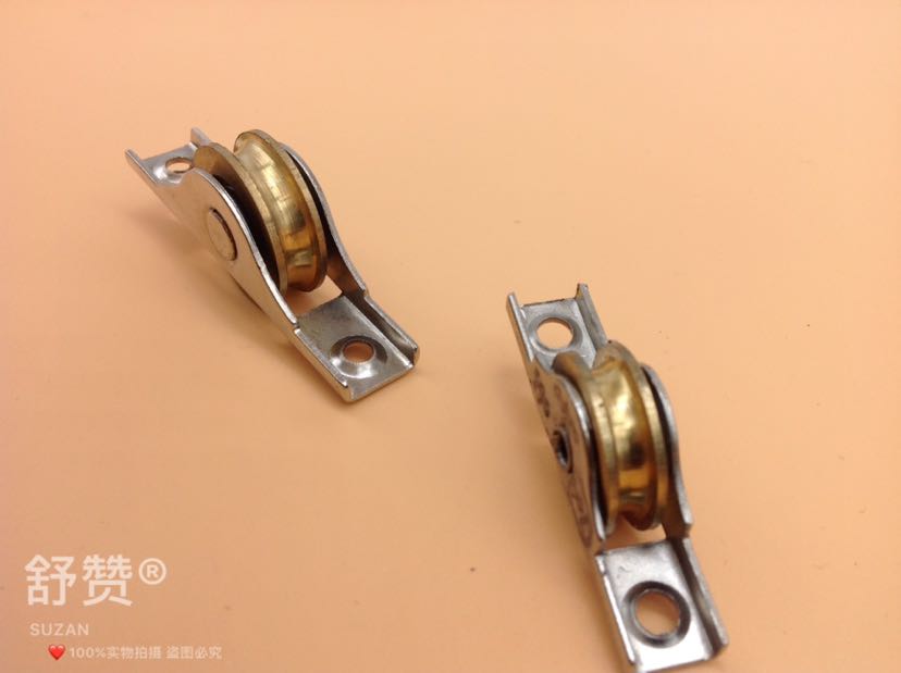 Glass shift door glass holder copper glass wheel Application Scenario