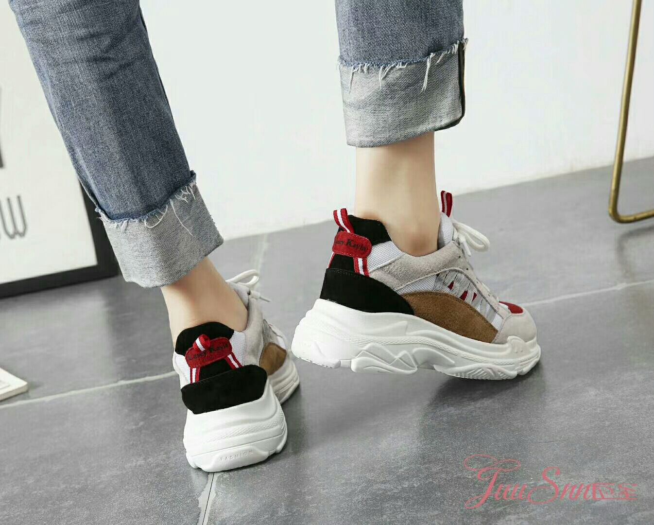 The power of sports, high-quality fabric, polyurethane outsole, breathable and comfortable, pairs well with casual sports shoes