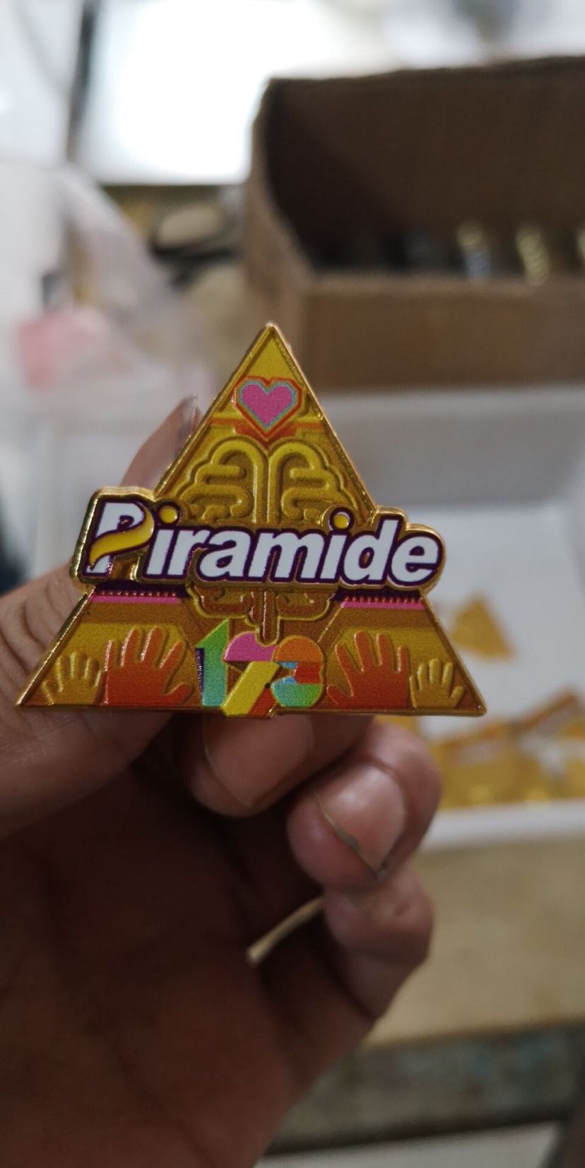 Badges, name tags, metal nameplates Application Scenario