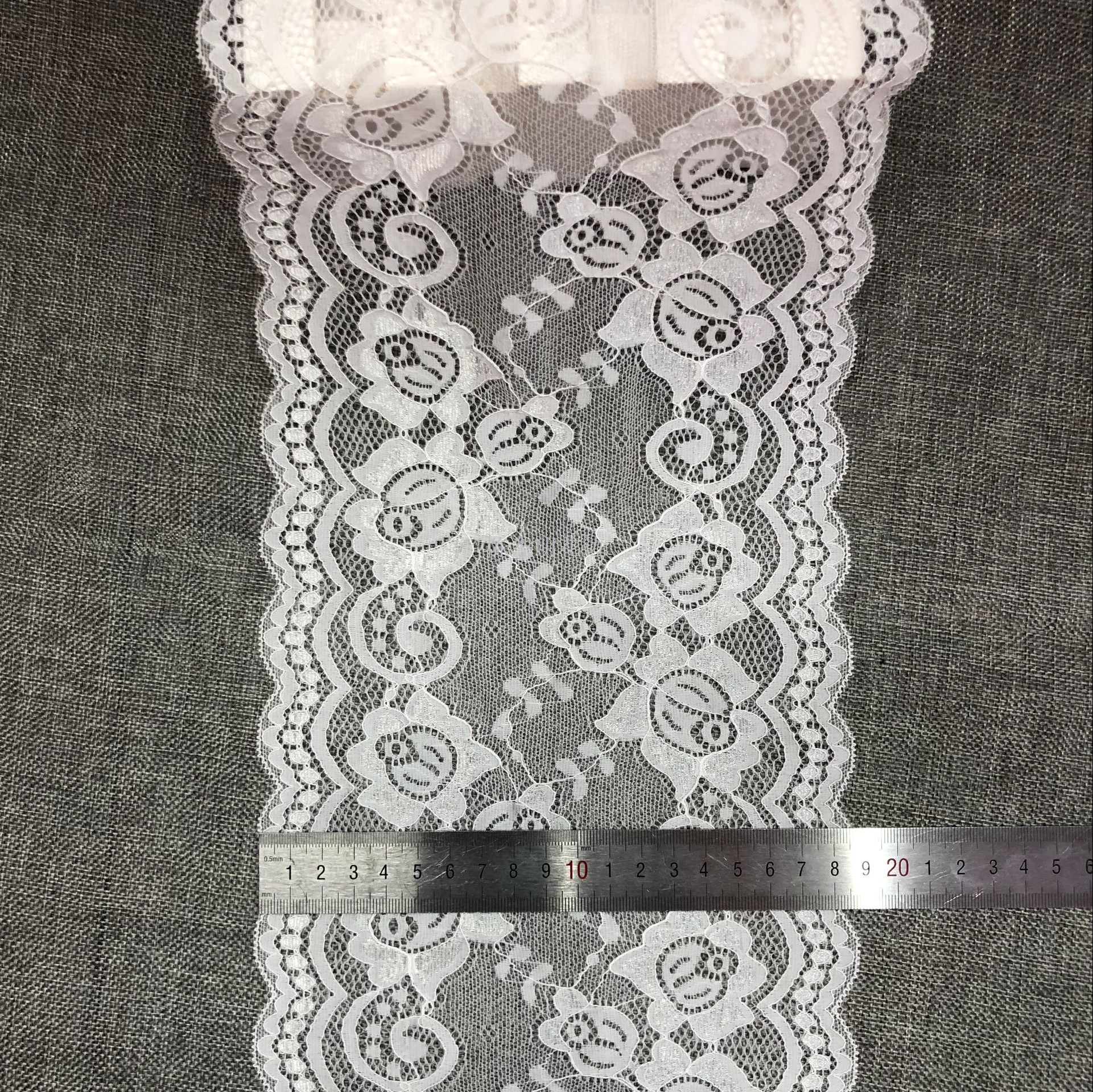 New patterned lace fabric, lace-trimmed clothing accessories, large edge factory direct sales