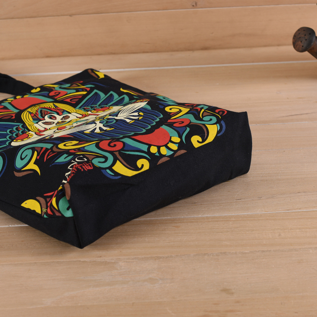 Manufacturers Wholesale Cotton Canvas Bag 12 Ann Canvas Bag Custom Cotton Hand Canvas Bag Single Shoulder Environmental Protection Shopping Bag Application Scenario