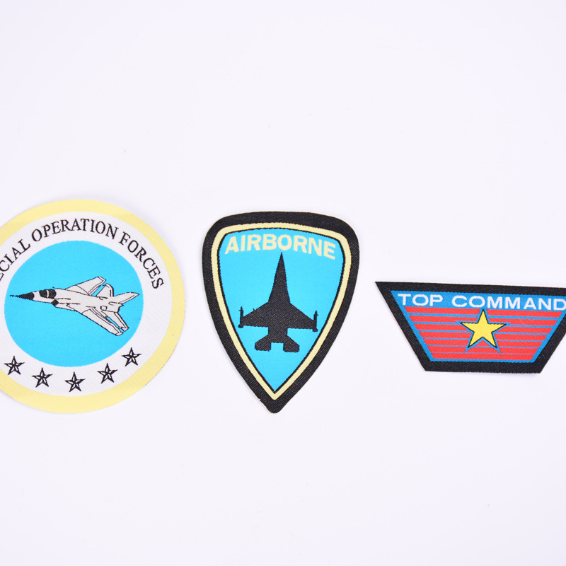 厂家直销 镭割织标供应电脑商标织唛织标锁边激光镭割商标价格优