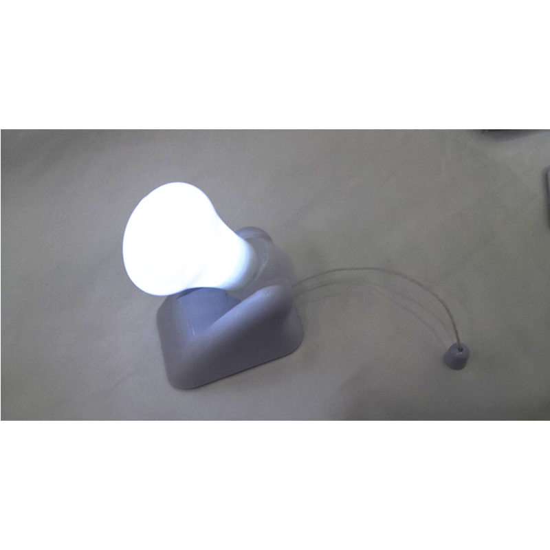 3LED pull-out bulb, pull cord, wardrobe light, corridor lighting, emergency household light, department store gift light
