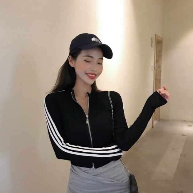 Sexy waist-cinching top, fitted long-sleeved sporty zippered short coat for women Specification image