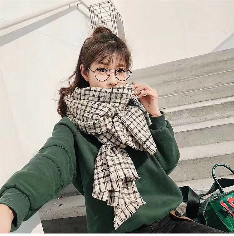 Korean version of xiao Xiang Style classic fashion scarf thumbnail