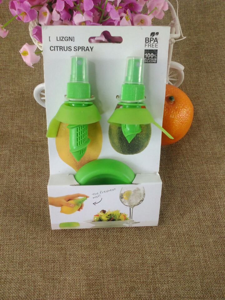 水果汁喷雾器柠檬榨汁器2个装 手动迷你榨汁器 橙汁抽榨器