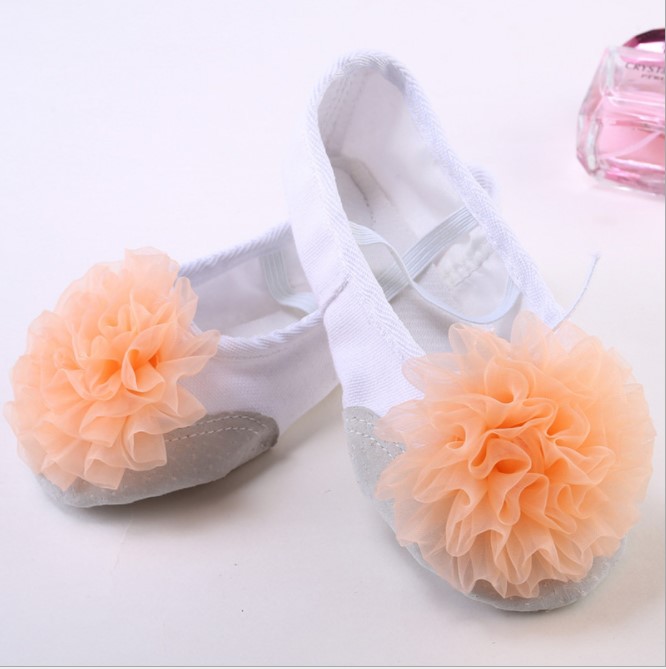 一件代发舞悦歌窈韩版立体纱花朵儿童舞蹈鞋软底芭蕾舞练功鞋现货