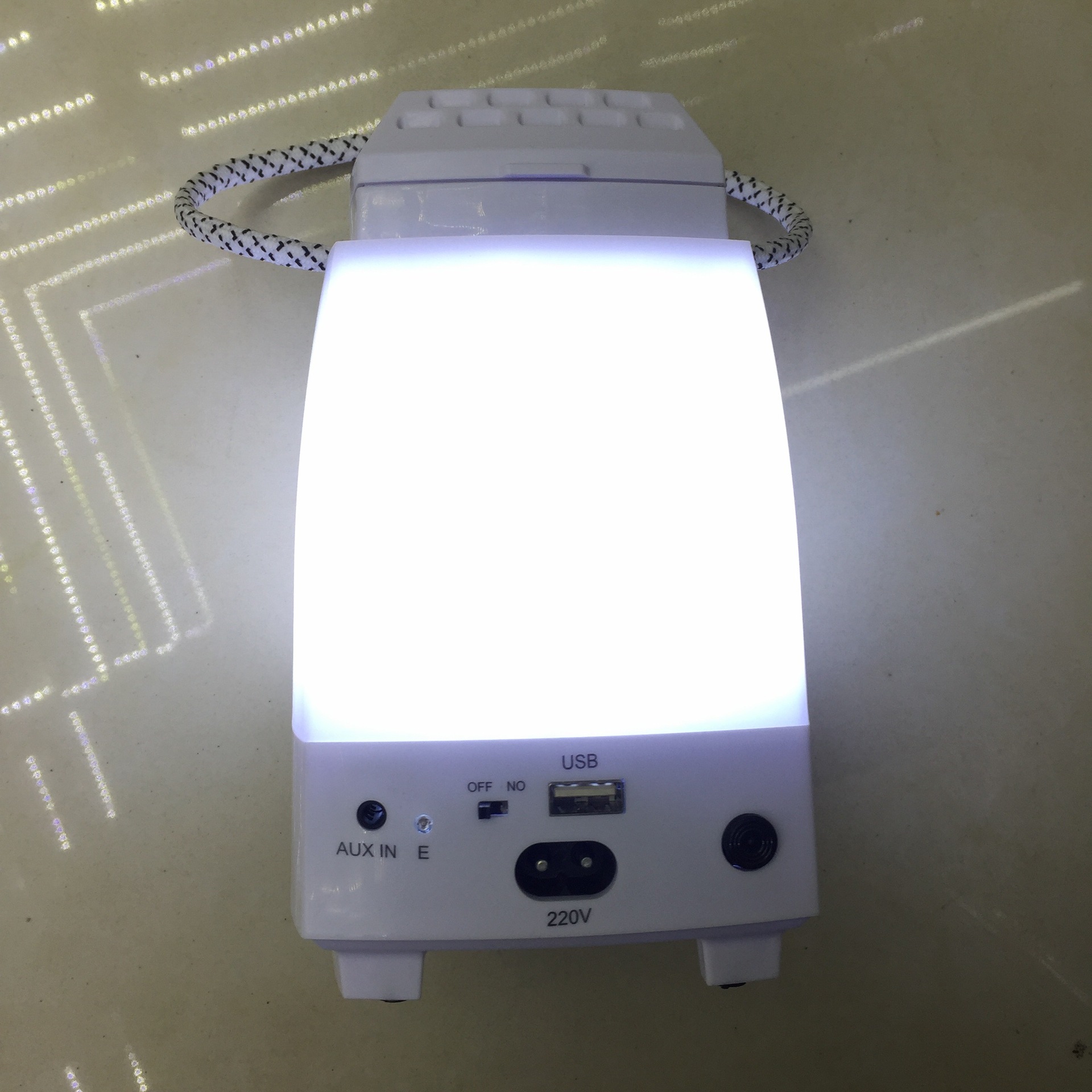 CF-328风扇蓝牙音箱七彩马灯 野营灯