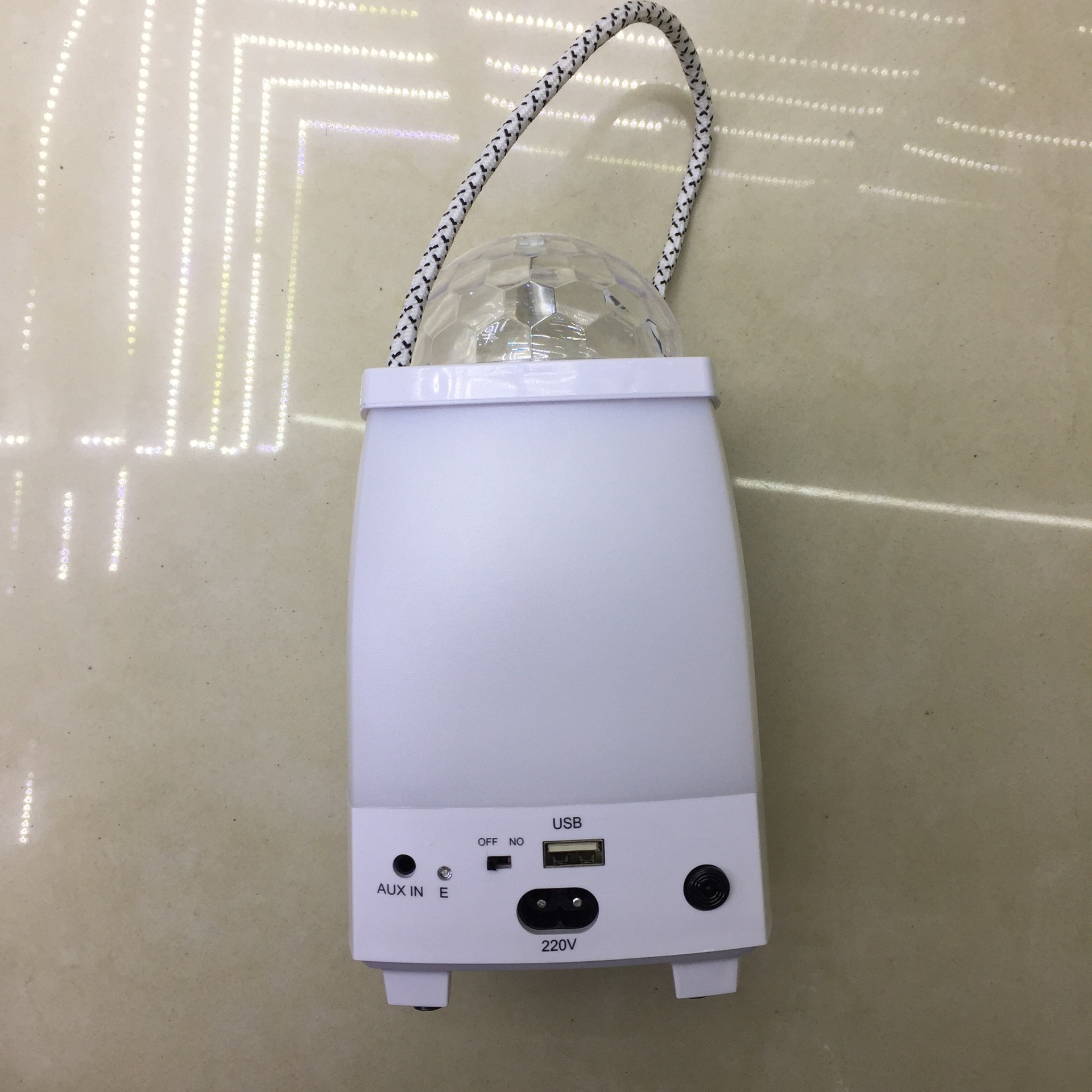 CF-321 七彩蓝牙音箱马灯 野营灯 照明灯装饰灯细节图