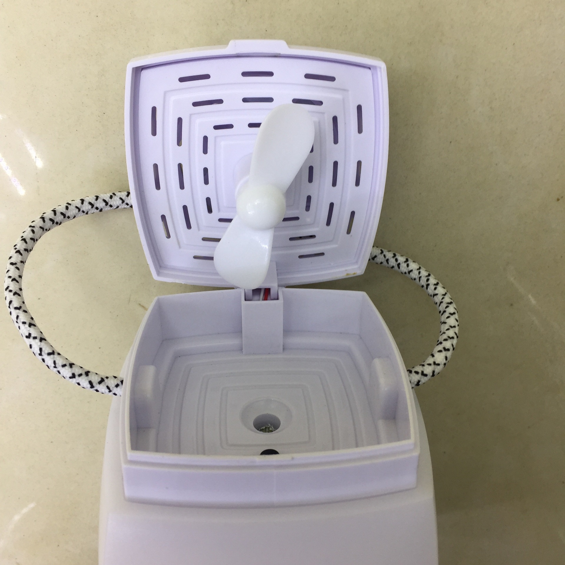 CF-328风扇蓝牙音箱七彩马灯 野营灯细节图