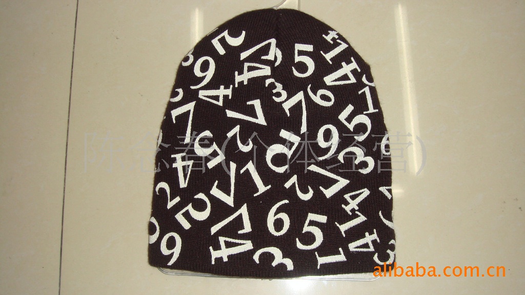 Best-selling/Diverse classic hats, checkered hats, letter hats, printed hats, knitted hats