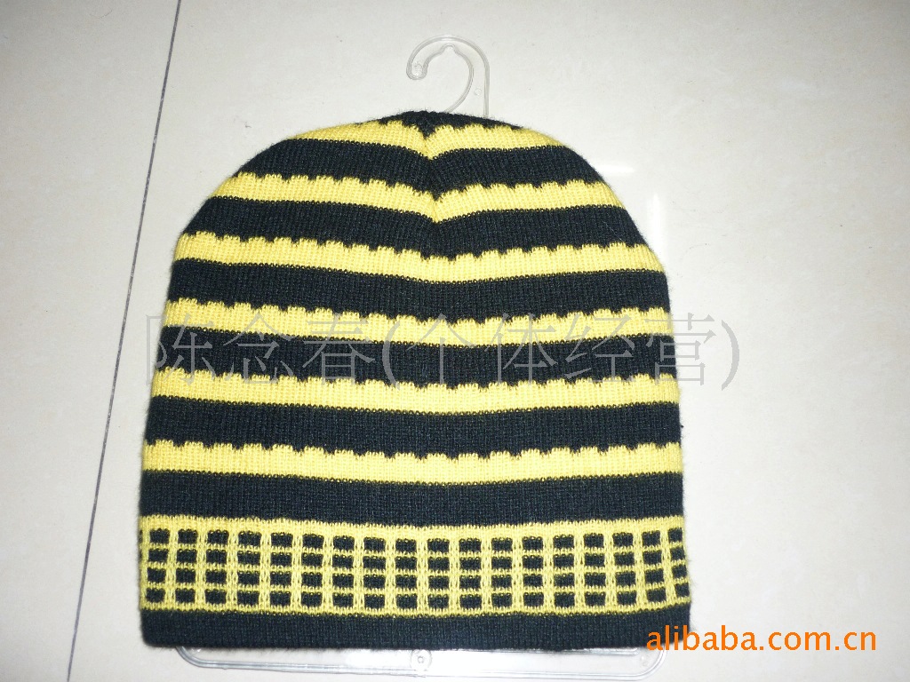 【 Factory Direct Sales 】 Comfortable export of various striped printed knitted caps and ski caps details Picture