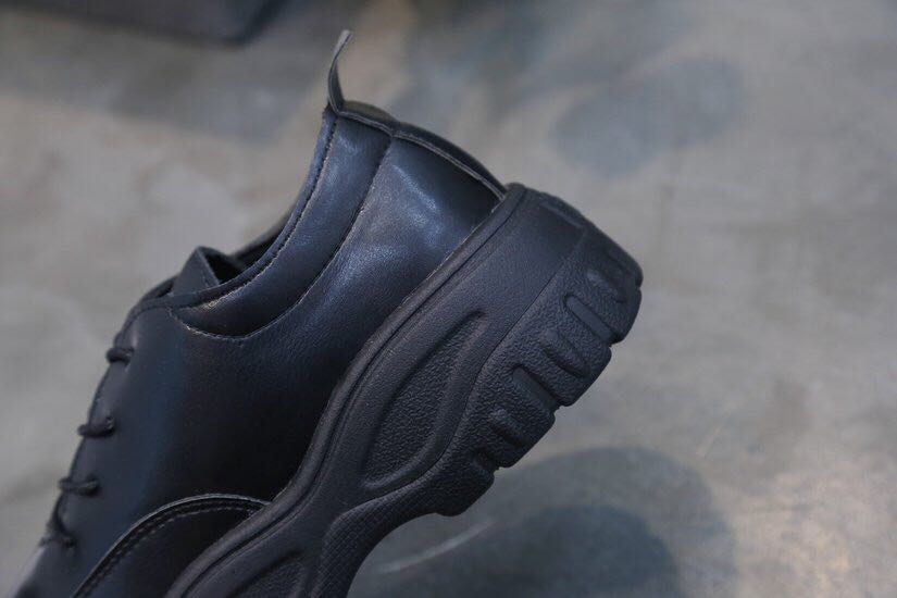 校园风厚底女鞋单鞋细节图