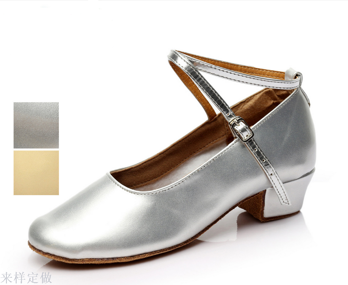 拉丁舞鞋女儿童少儿国标舞蹈鞋软底亮革摩登跳舞鞋