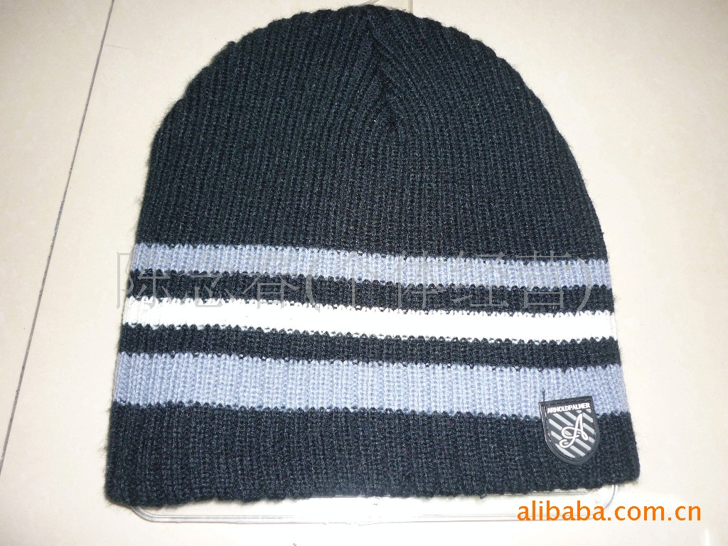 【 Factory Direct Sales 】 Comfortable export of various striped printed knitted hats and ski caps details Picture
