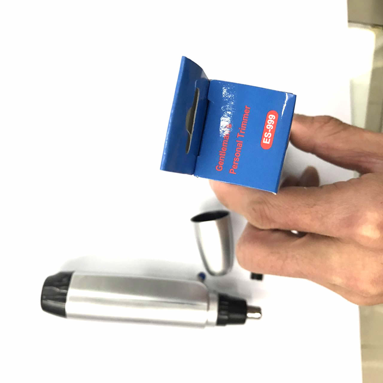 T电动鼻毛修剪器 剃鼻毛剪 剪鼻毛器 修鼻毛 鼻孔鼻毛清洁器细节图