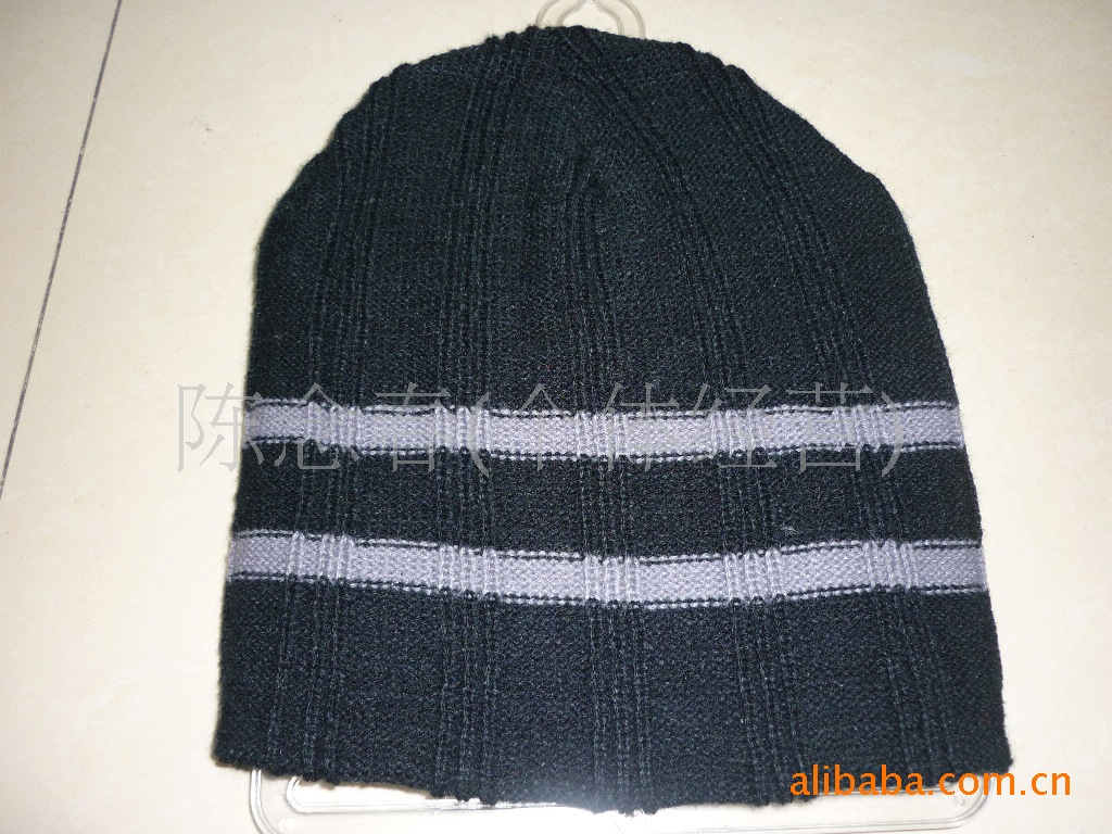 【 Factory Direct Sales 】 Comfortable export of various striped printed ski caps and knitted caps details Picture