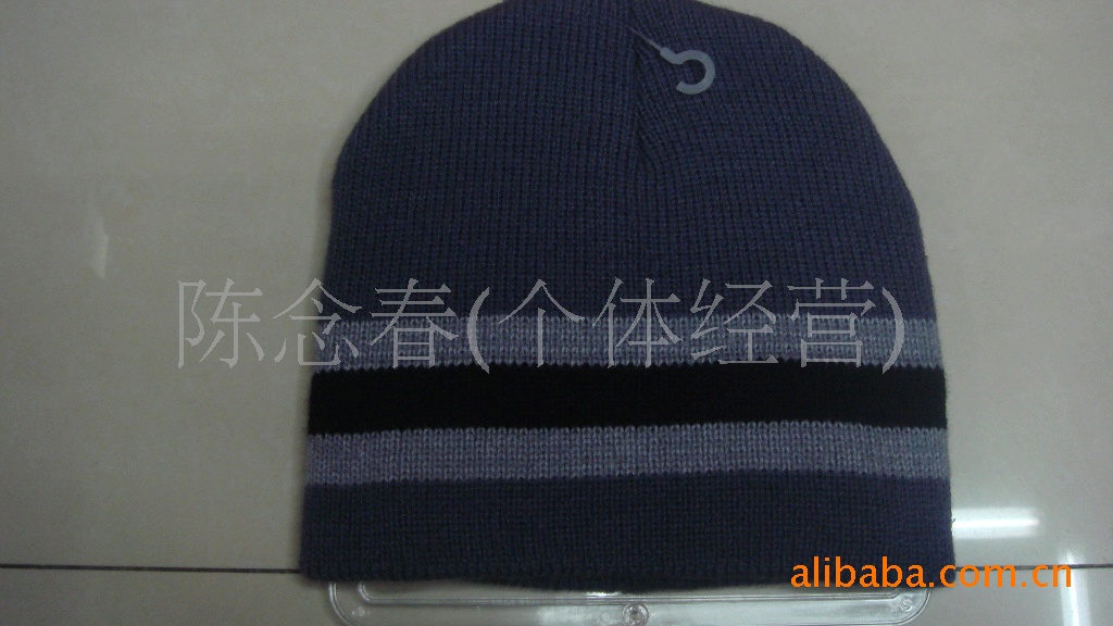 【 Factory Direct Sales 】 Wholesale and export of all kinds of striped printed pullovers, ski caps and knitted caps Specification image