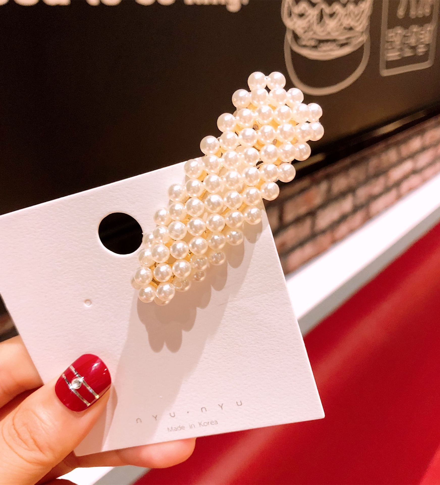 French girl's hair clip, INS retro pearl hair clip, the same style as the Internet celebrity's pearl water drop, versatile BB clip Specification image