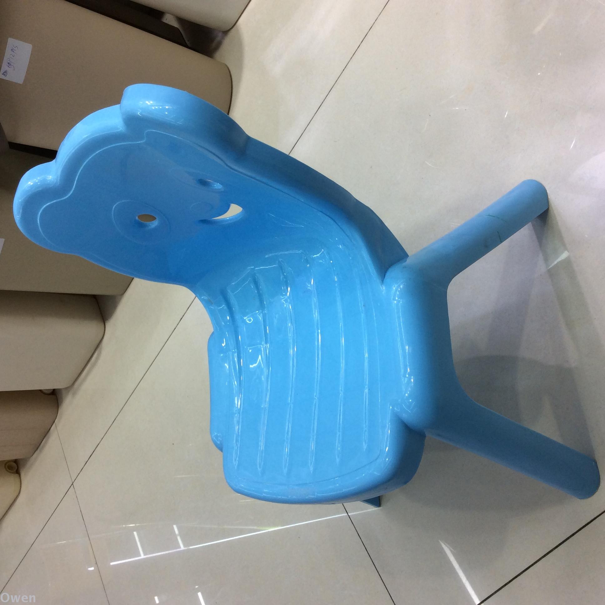 Owen Daily children's small baby chair 43cm kindergarten small bear baby chair Application Scenario