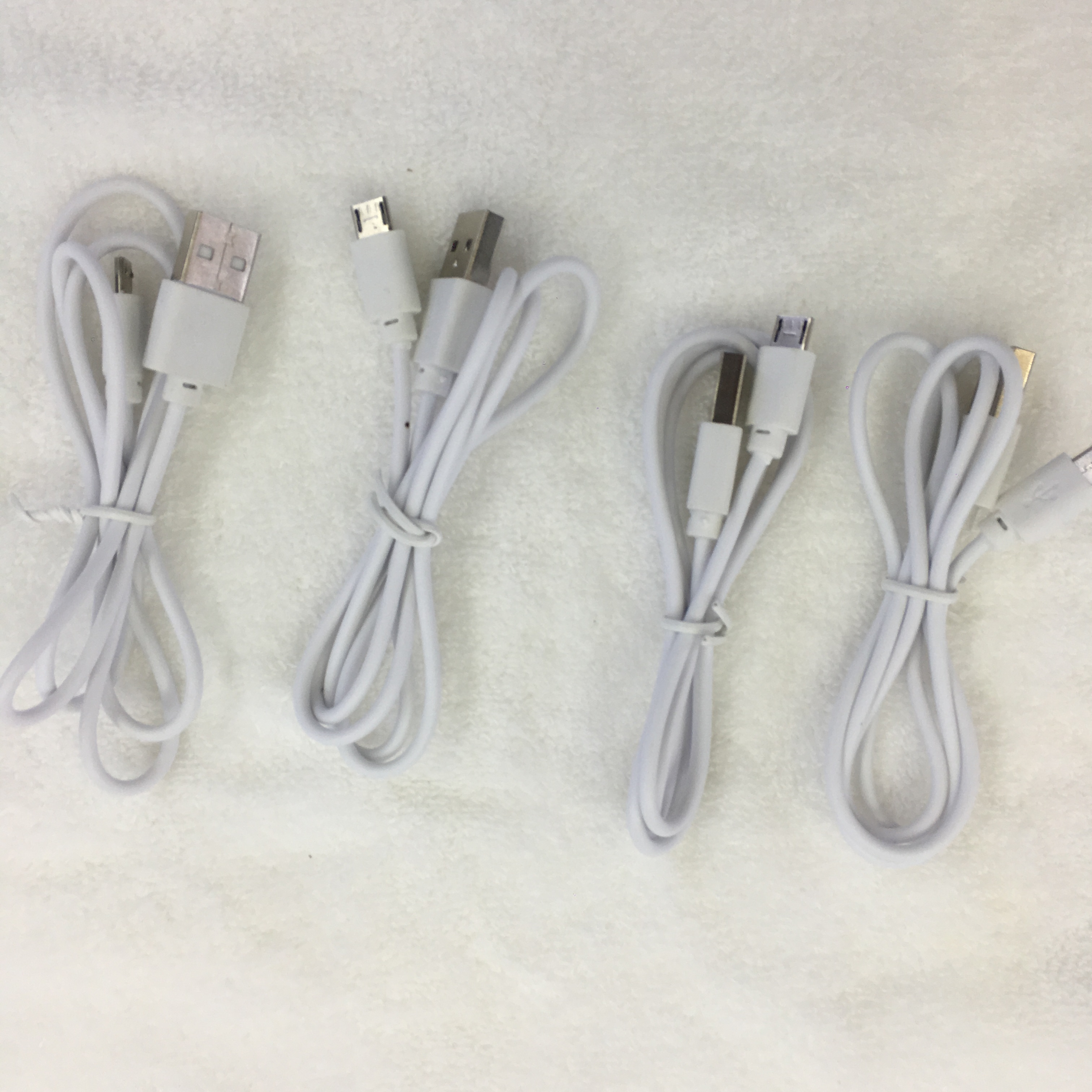 3星数据线USB接口充电线S4数据线I9500数据线通用类型产品图