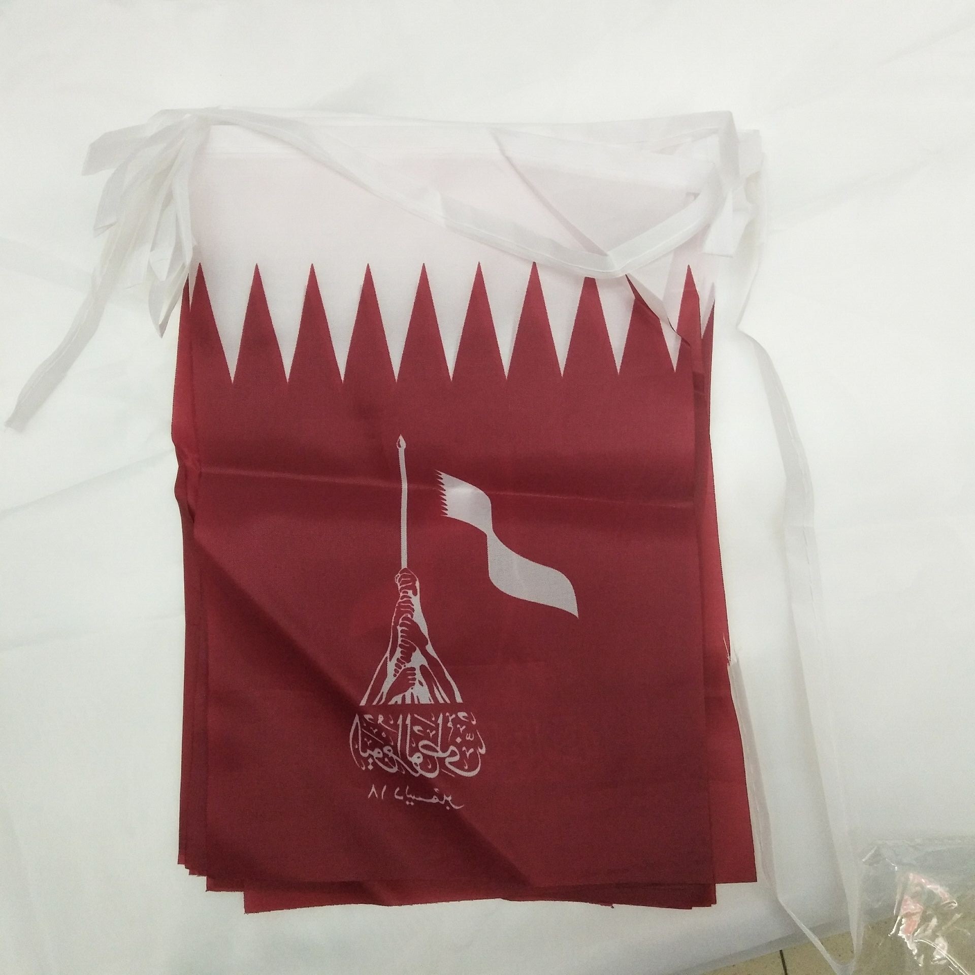 卡塔尔串旗旗帜手摇旗大旗挂旗车旗披风披肩印花旗帜涤纶布