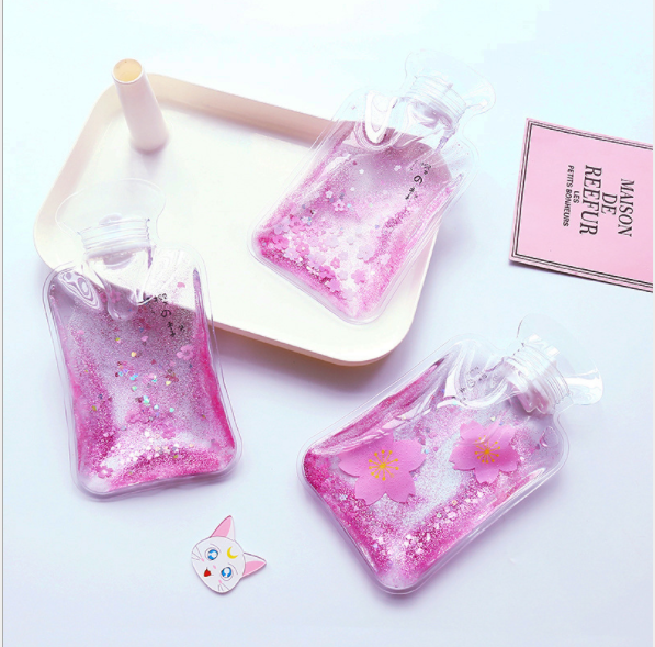 Hot water bag filled with water for warming the uterus, hand warmer, flowing sand in oil, hot water bag filled with water, portable hot water mini details Picture
