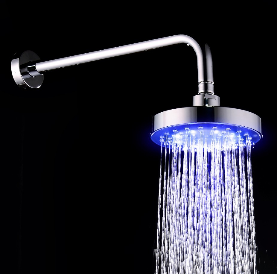 New 6-inch temperature-controlled three-color SDH2-B2 led circular top spray seven-color self-changing top spray Application Scenario