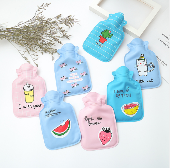 New cute and fresh cartoon hot water bag, winter student hand warmer, mini small water-filled warm handbag, thickened with water filling Specification image