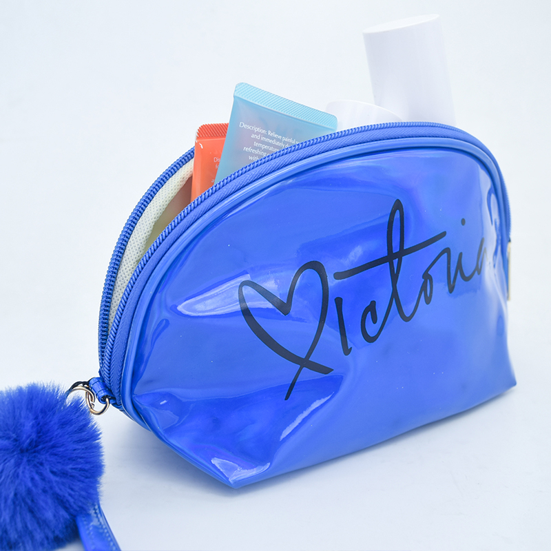 Laser semi-circular clutch bag, fashionable ladies' makeup bag, portable small bag Application Scenario