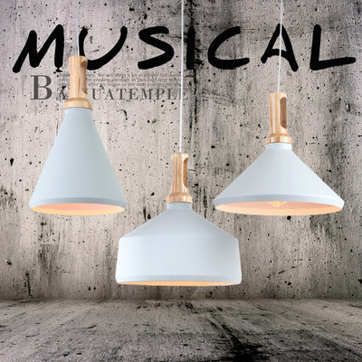 Simple experimental bottle pendant lamp with three heads details Picture