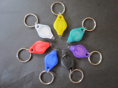 LED diamond-shaped key chain light, illuminated key chain small gift, banknote verification UV purple light, key chain light