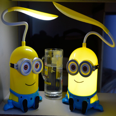 USB charging cartoon Minions LED desk lamp details Picture
