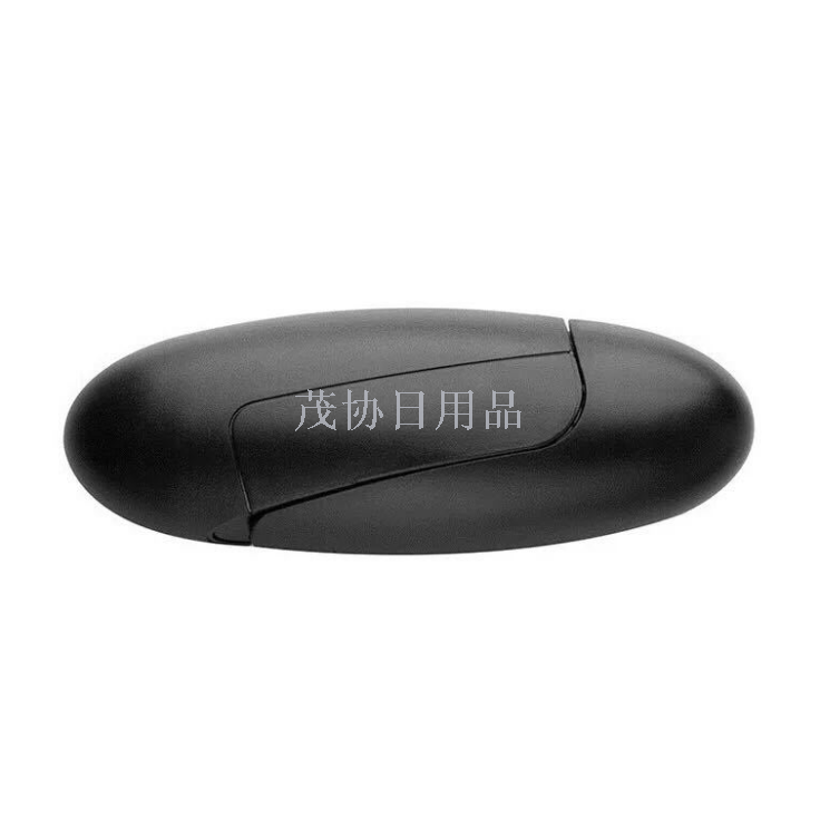 The goose egg gamepad is a universal game controller for mobile games such as Honor of Kings and PlayerUnknown's Battlegrounds Application Scenario