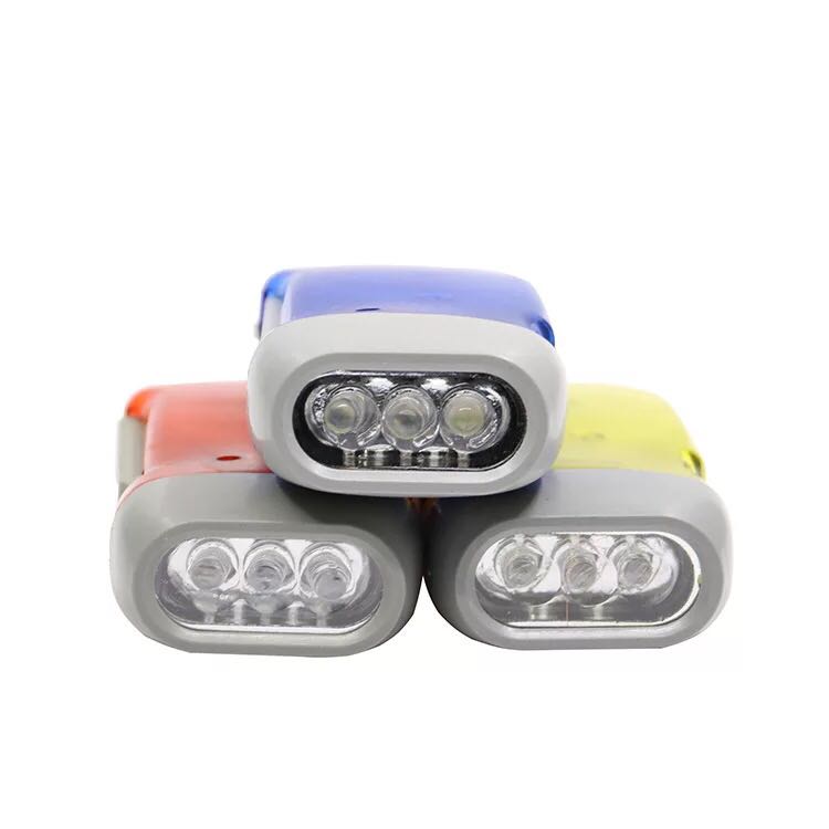 Wholesale hand-pressed 3-LED flashlights, environmentally friendly hand-cranked power generation flashlights, factory direct sales Application Scenario
