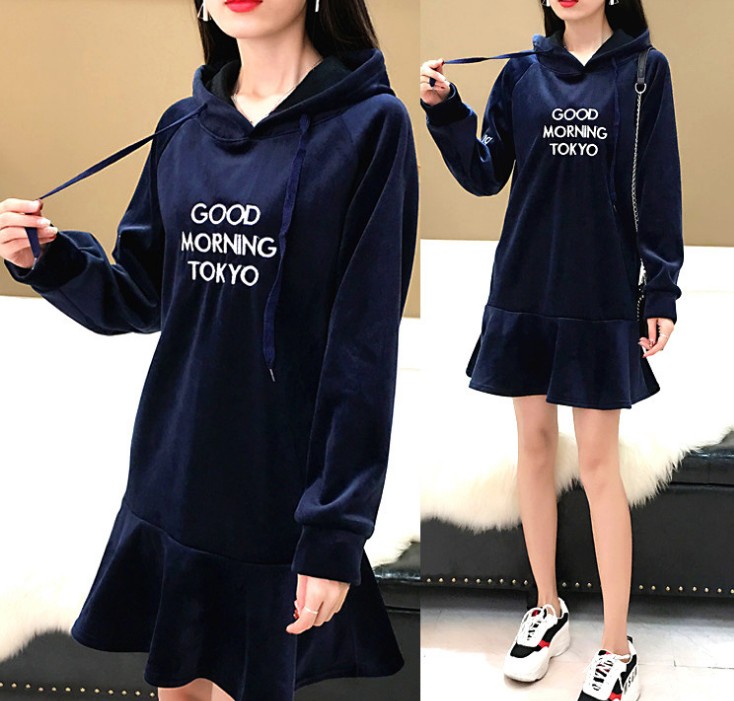 Double-sided fleece mid-length hoodie for women, silver fox fleece fashionable loose dress, plus-size with hat details Picture
