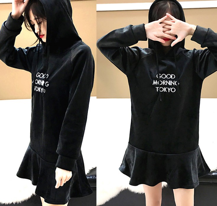 Double-sided fleece mid-length hoodie for women, silver fox fleece fashionable loose dress, plus-size with hat Application Scenario