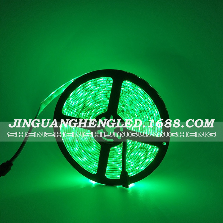 مصابيح 5050RGB ذات ألوان متغيرة، مقاوم للماء، مع مجموعة مصابيح التحكم في الموسيقى details Picture