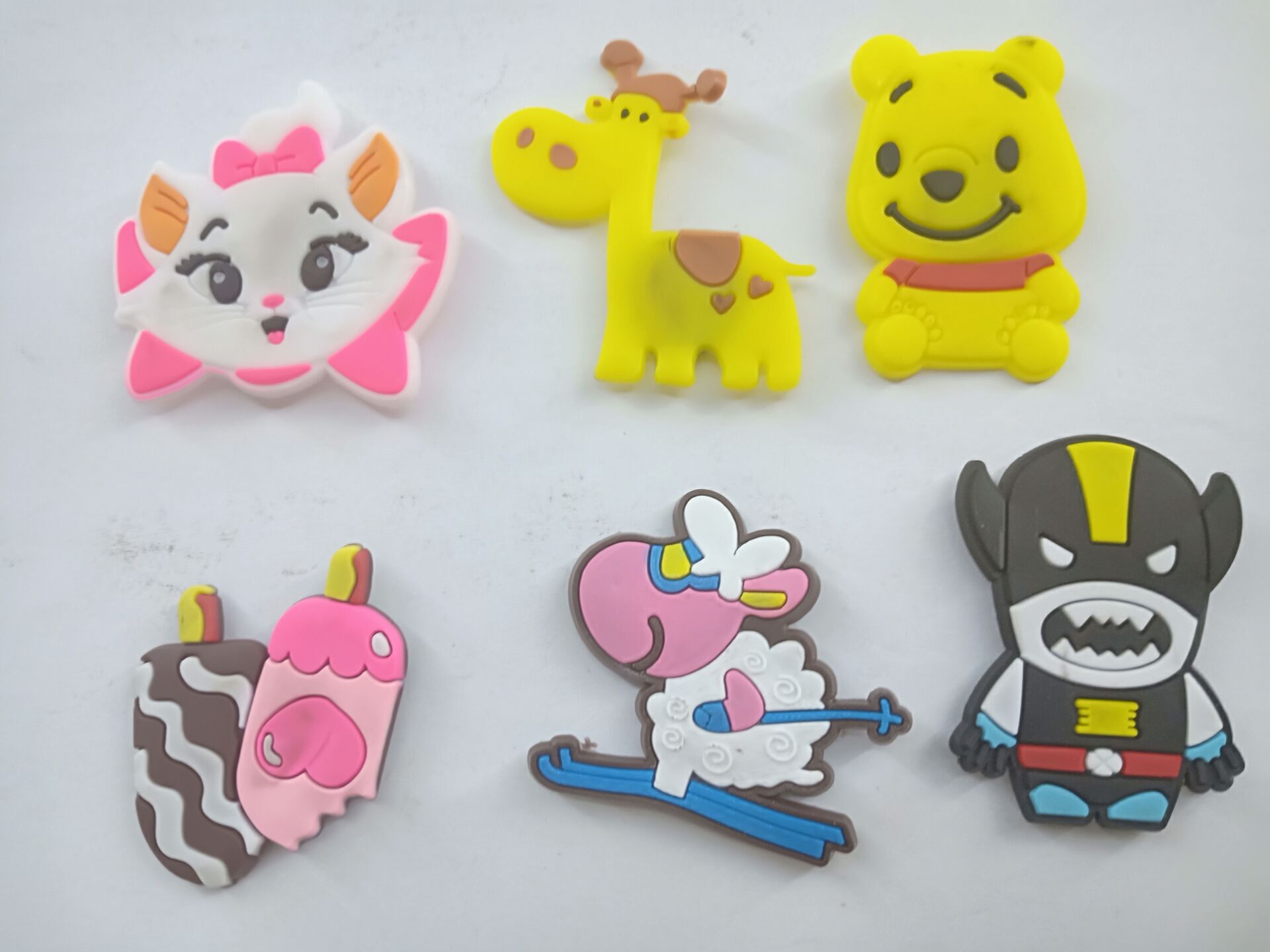 Cute cartoon mini three-dimensional magnetic clasp fridge magnets, creative European-style fridge magnets