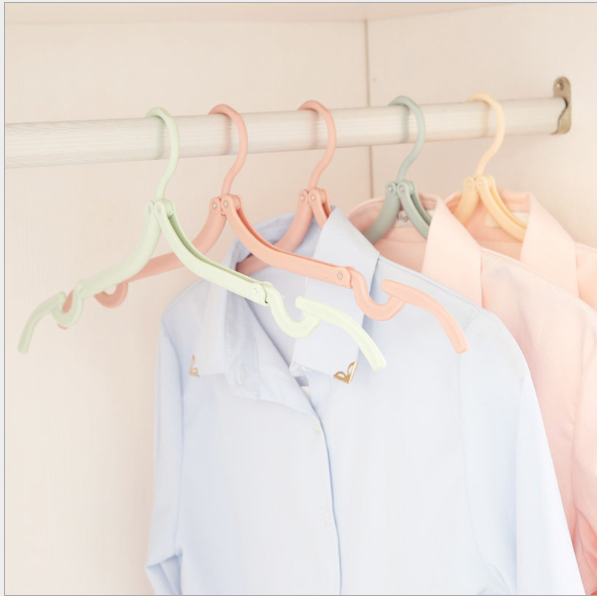 折叠衣架 便携户外防滑衣架 素色塑料晾衣架衣撑 挂衣架细节图