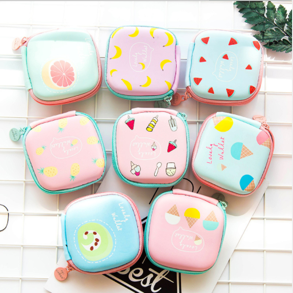 Earphone storage bag, mobile phone data cable charger storage box, earphone case, USB flash drive, USB shield storage and organization bag Application Scenario