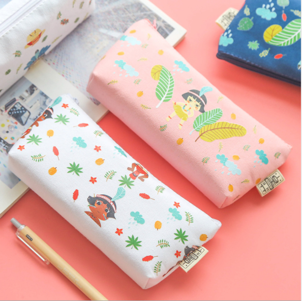 Wench cute cartoon pencil case men's and women's zipper Oxford cloth canvas large capacity pen bag custom