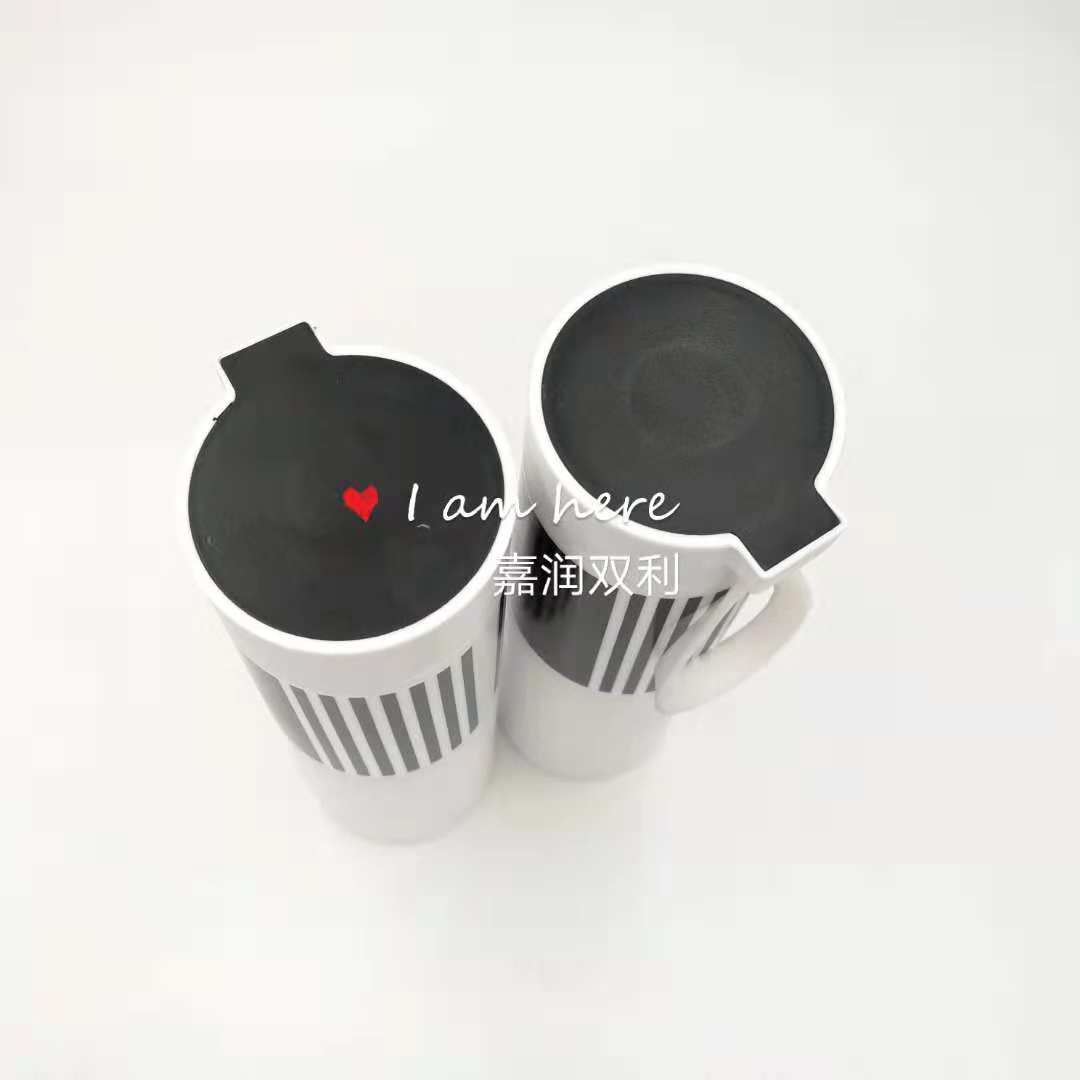 Ten-yuan Store Boutique Creative Fashion Gift Glass Cup J44 Black Angel - Black and White Application Scenario