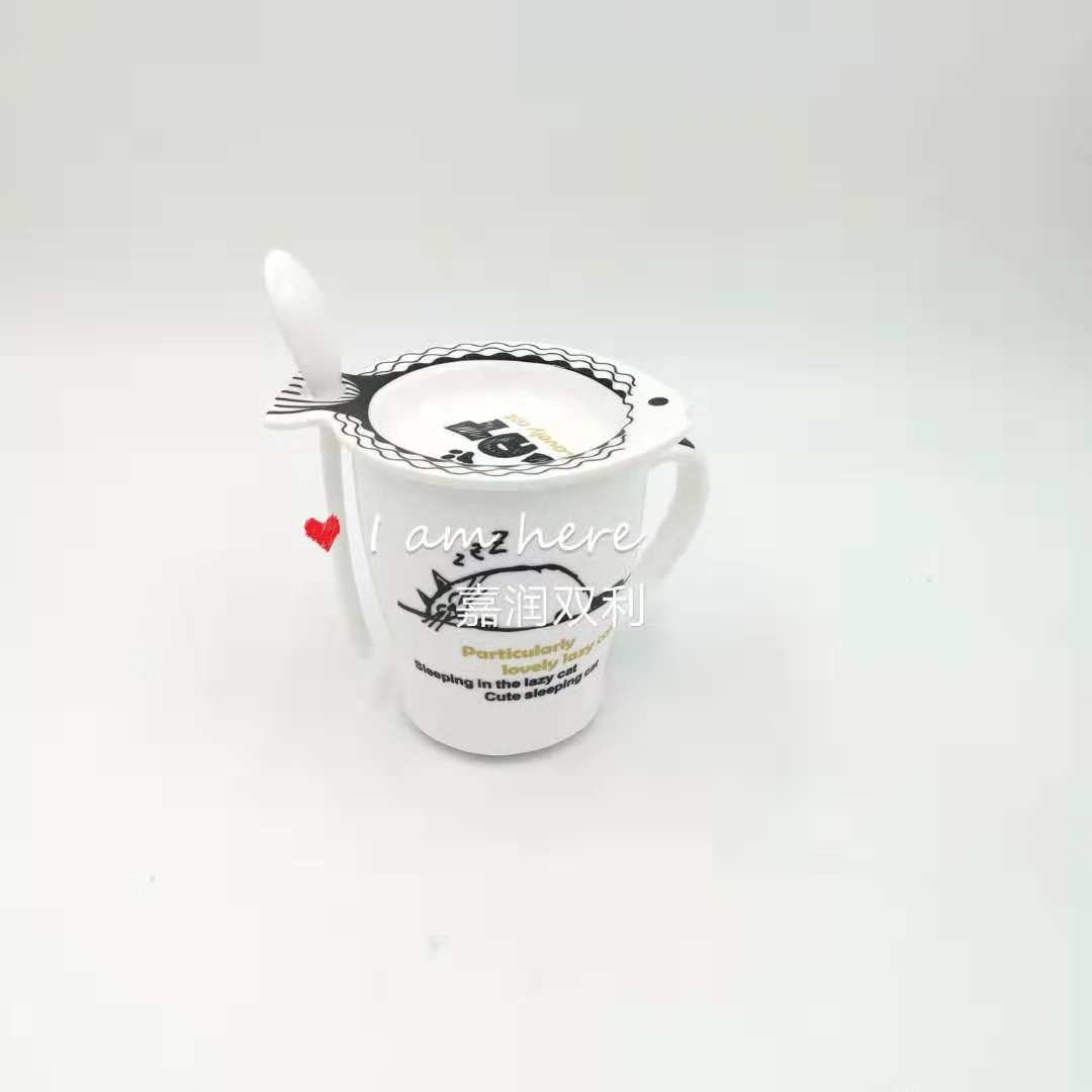 Ten-yuan Store Boutique Creative Fashion Gift Ceramic Cup 0714-FBL Application Scenario