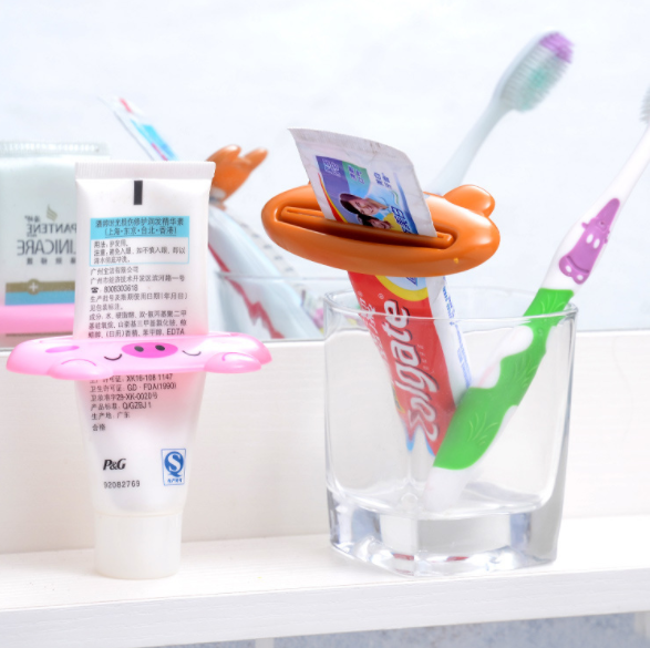 Cute cartoon animal multi-purpose squeegee, toothpaste squeegee, Korean creative toothpaste squeegee details Picture